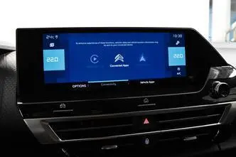 Citroën C4, electric, automatic, front-wheel drive