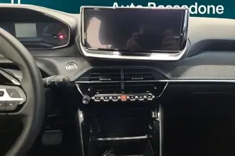 Peugeot 2008, elekter, automaat, esivedu