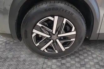 Peugeot 2008, elekter, automaat, esivedu
