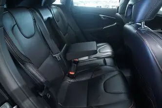 Volvo V40, 2.0, 110 kW, diesel, automatic, front-wheel drive