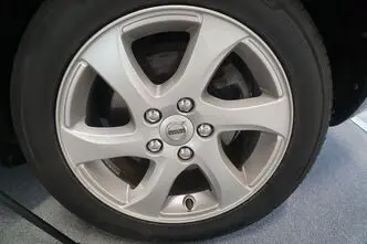Volvo V40, 2.0, 110 kW, diesel, automatic, front-wheel drive