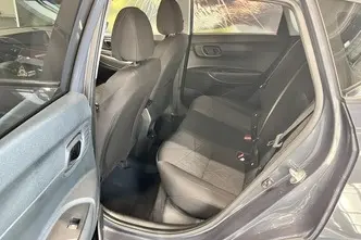 Hyundai Bayon, 1.0, 73.5 kW, petrol, automatic, front-wheel drive