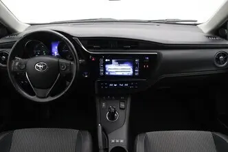 Toyota Auris, 1.8, 73 kW, hübriid, automaat, esivedu