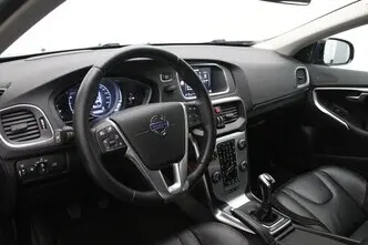 Volvo V40, 2.0, 88 kW, diisel, manuaal, esivedu