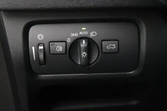 Volvo V40, 2.0, 88 kW, diisel, manuaal, esivedu