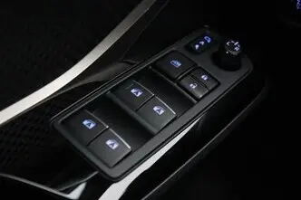 Toyota C-HR, 1.2, 85 kW, bensiin, automaat, esivedu