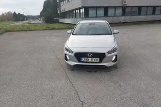Hyundai i30, 1.4, 103 kW, bensiin, automaat, esivedu