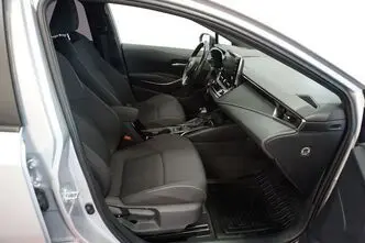 Toyota Corolla, 1.2, 85 kW, bensiin, automaat, esivedu