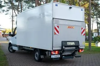 Mercedes-Benz Sprinter, 2.1, 120 kW, дизель, автомат, задний привод