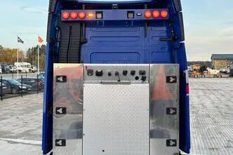 Volvo FH 540 6x4, 405 kW, diesel, automatic