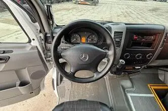 Mercedes-Benz Sprinter, 120 kW, дизель, автомат