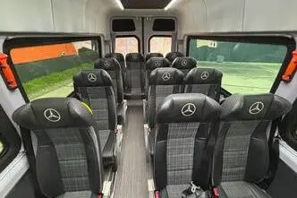 Mercedes-Benz Sprinter, 120 kW, дизель, автомат