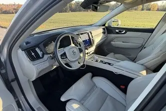 Volvo XC60, 2.0, 223 kW, hübriid, automaat, nelikvedu