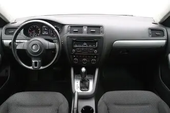 Volkswagen Jetta, 1.4, 90 kW, petrol, automatic, front-wheel drive