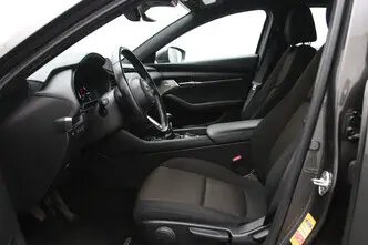 Mazda 3, 2.0, 132 kW, гибрид, механическая, передний привод
