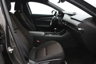 Mazda 3, 2.0, 132 kW, гибрид, механическая, передний привод