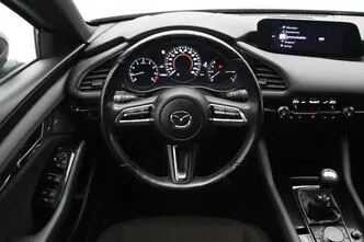 Mazda 3, 2.0, 132 kW, гибрид, механическая, передний привод