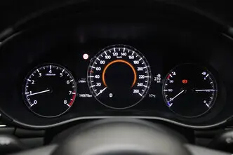 Mazda 3, 2.0, 132 kW, гибрид, механическая, передний привод