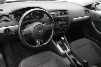 Volkswagen Jetta, 1.4, 90 kW, petrol, automatic, front-wheel drive