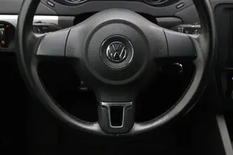 Volkswagen Jetta, 1.4, 90 kW, petrol, automatic, front-wheel drive
