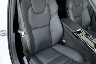 Volvo V90, 2.0, 293 kW, petrol, automatic, four-wheel drive