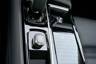 Volvo V90, 2.0, 293 kW, petrol, automatic, four-wheel drive