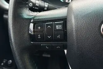 Toyota Hilux, 2.8, 150 kW, diisel, automaat, nelikvedu