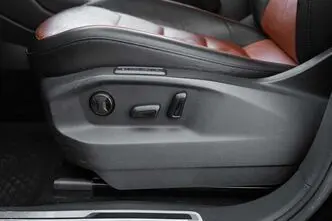Volkswagen Tiguan, 2.0, 110 kW, дизель, автомат, полный привод