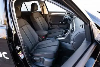 Volkswagen T-Roc, 1.5, 110 kW, бензин, автомат, передний привод