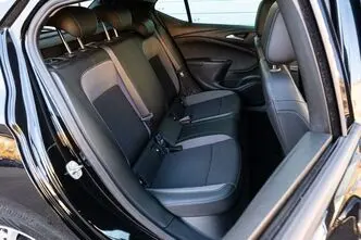 Opel Astra, 1.2, 96 kW, бензин, автомат, передний привод