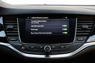 Opel Astra, 1.2, 96 kW, бензин, автомат, передний привод