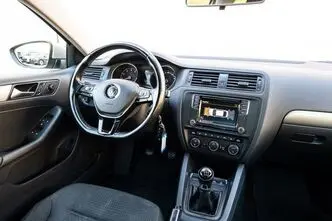 Volkswagen Jetta, 1.4, 92 kW, bensiin, manuaal, esivedu