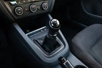 Volkswagen Jetta, 1.4, 92 kW, bensiin, manuaal, esivedu