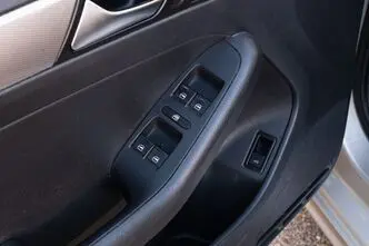 Volkswagen Jetta, 1.4, 92 kW, bensiin, manuaal, esivedu
