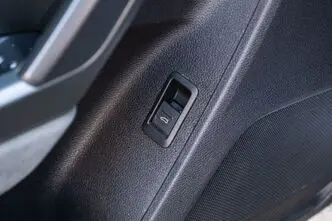 Audi Q3, 1.5, 110 kW, bensiin, automaat, esivedu