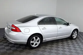 Volvo S80, 2.4, 136 kW, diesel, automatic, front-wheel drive