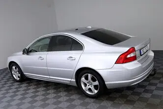 Volvo S80, 2.4, 136 kW, diesel, automatic, front-wheel drive