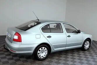 Škoda Octavia, 1.6, 75 kW, petrol, manual, front-wheel drive