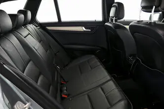 Mercedes-Benz C 250, 1.8, 150 kW, petrol, automatic, rear-wheel drive