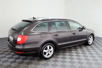 Škoda Superb, 2.0, 125 kW, diesel, automatic, front-wheel drive