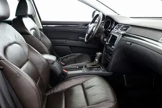 Škoda Superb, 2.0, 125 kW, diesel, automatic, front-wheel drive