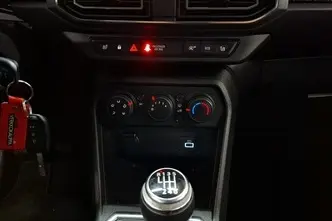 Dacia Sandero, 1.0, 67 kW, bensiin, manuaal, esivedu