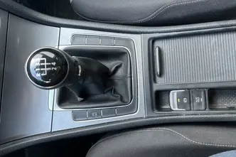 Volkswagen Golf, 1.6, 77 kW, diesel, manual, front-wheel drive