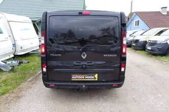 Renault Trafic, 88 kW, дизель, механическая, передний привод