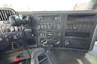 Scania P, 323 kW, diesel, automatic
