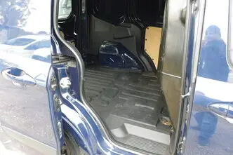 Ford Transit Courier, 1.5 kW, diesel, manual, front-wheel drive