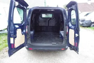 Ford Transit Courier, 1.5 kW, diesel, manual, front-wheel drive