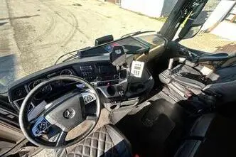 Mercedes-Benz AROCS 3763, 460 kW, дизель, автомат