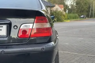 BMW 320, 2.2, 125 kW, bensiin, manuaal, tagavedu