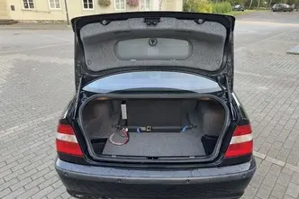 BMW 320, 2.2, 125 kW, bensiin, manuaal, tagavedu